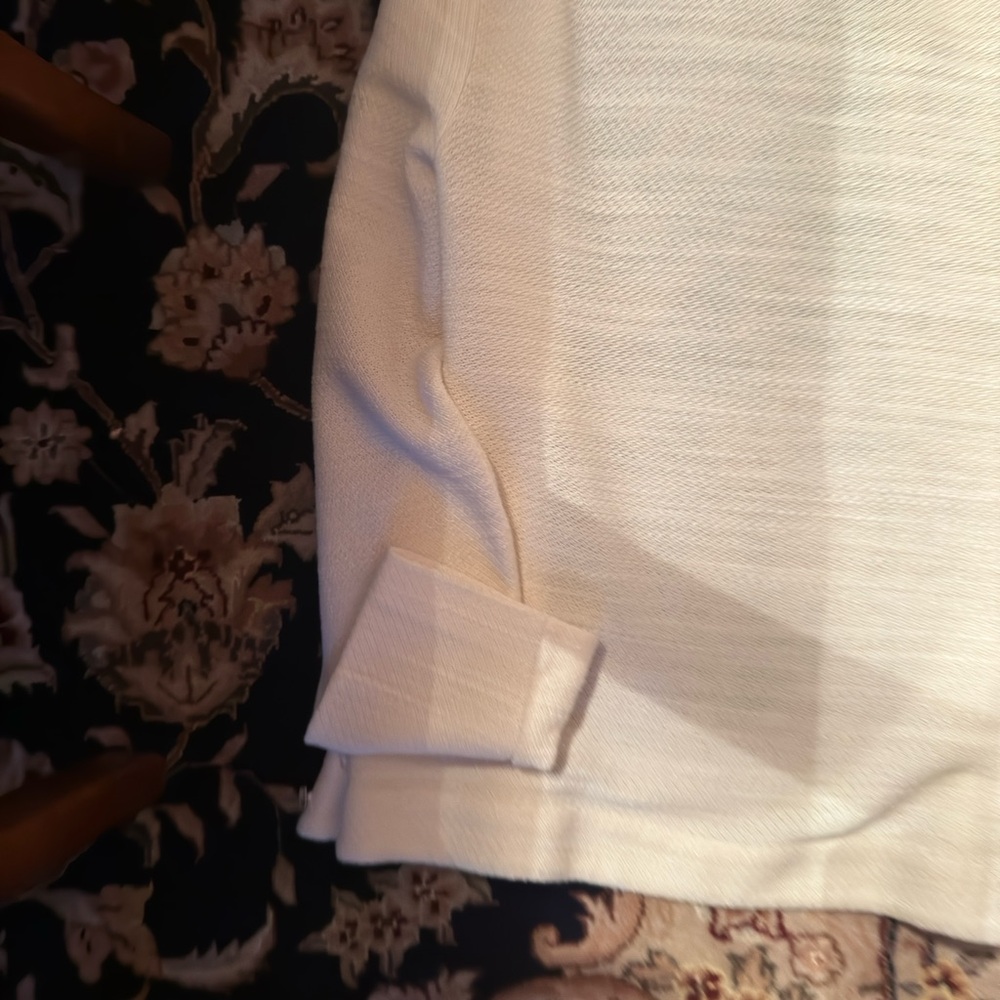 🍁SOLD🍁Chanel Cream Cardigan - Picture 16 of 17